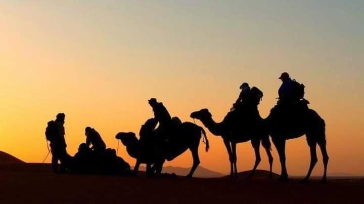 Pueblo Touareg - Private Tents Merzouga Exterior photo
